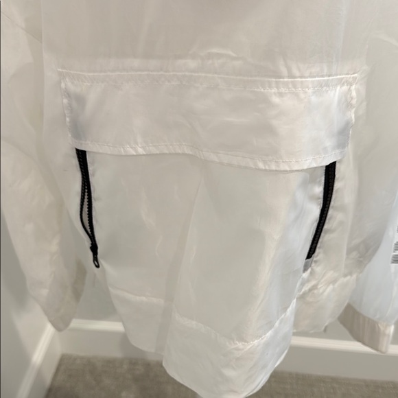 IVY PARK White Jacket NWOT - Picture 5 of 6